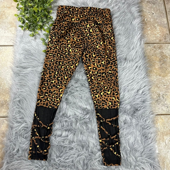 Shosho Womens Animal Print Leggings - Picture 2 of 3